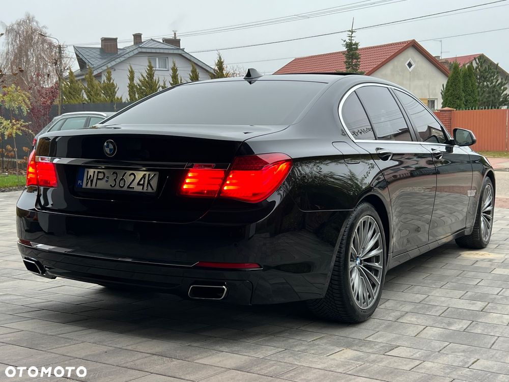 BMW Seria 7 740d xDrive Edition Exclusive - 12