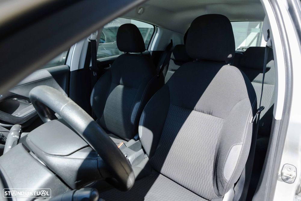 Peugeot 208 1.2 PureTech Active - 11