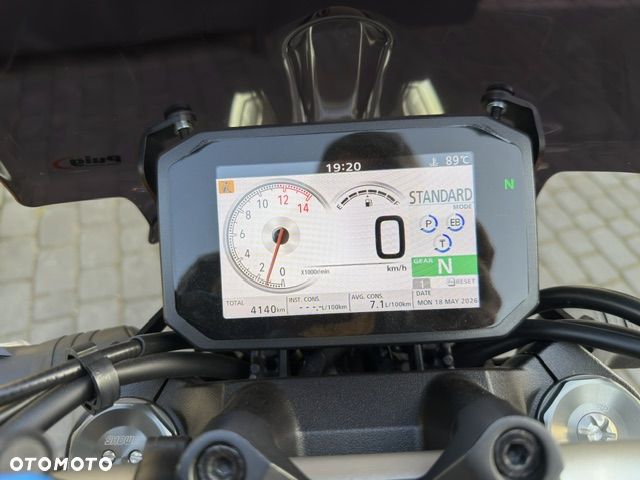 Honda CB - 6