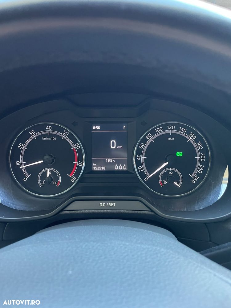 Skoda Octavia - 7