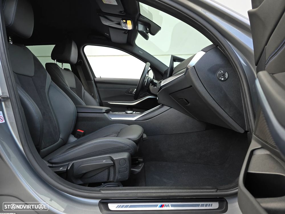 BMW 320 d Pack Desportivo M Auto - 33