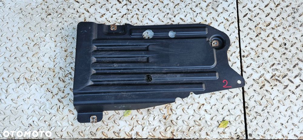 JEEP GRAND CHEROKEE WK2 LIFT SUMMIT OVERLAND Dolna osłona zderzaka Płyta pod zderzak 68037063AD 68037063AE Osłona podwozia Płyta dolna 68195943AA 68191341AA 68191341AB 68037062AE 68191341AB OSŁONY W STANIE BDB NIE POŁAMANE ORYGINAŁ - 6