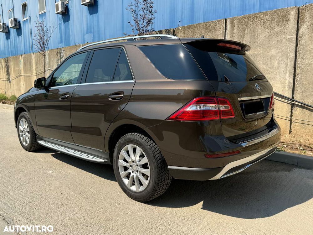 Mercedes-Benz ML - 9