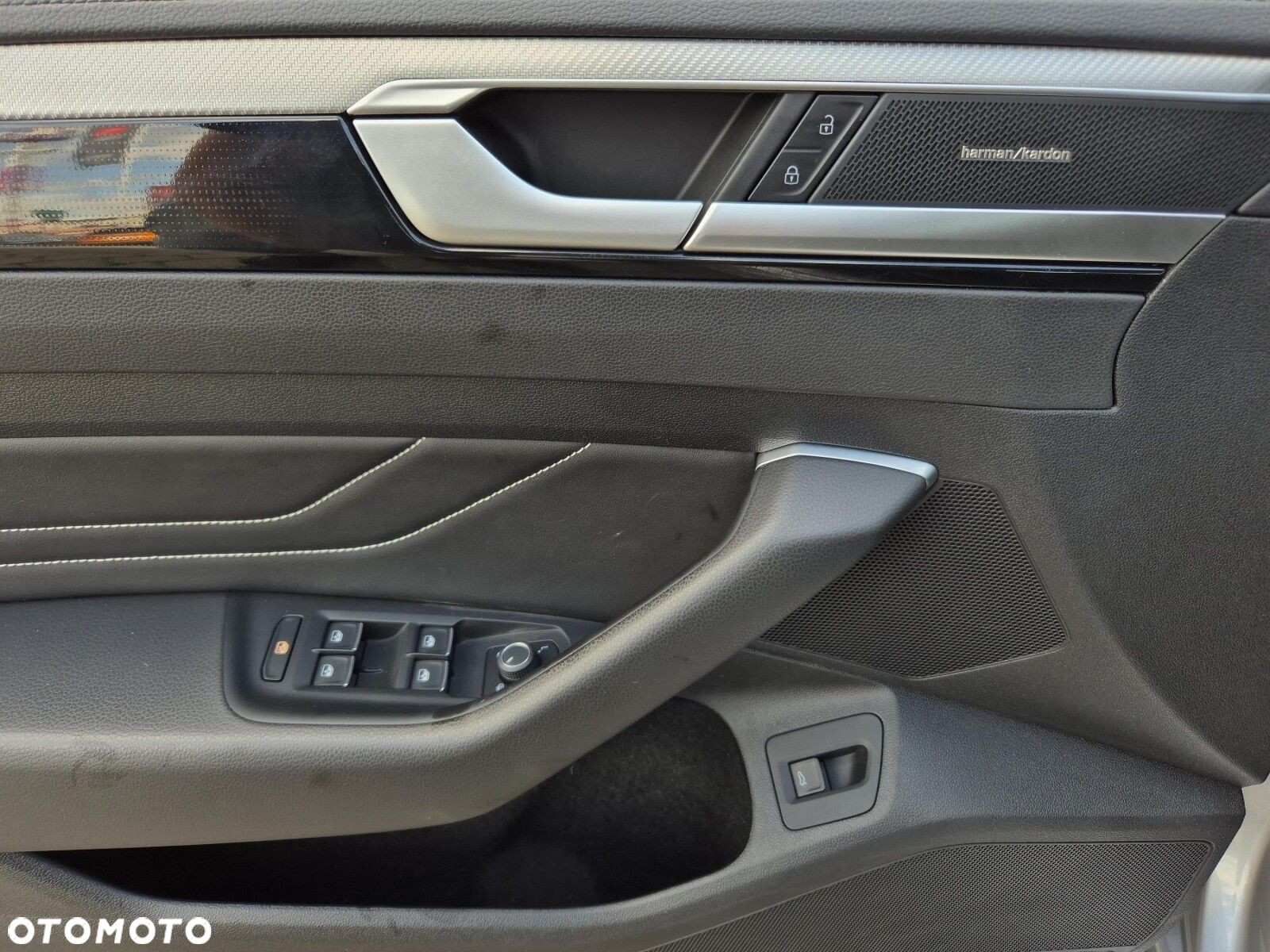 Volkswagen Arteon 2.0 TDI 4Motion R-Line DSG - 13