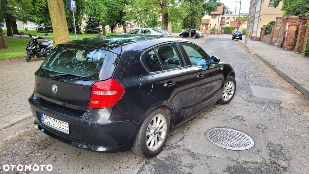 BMW Seria 1 120d - 8