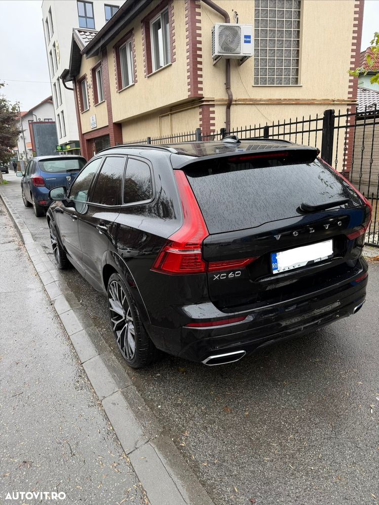 Volvo XC 60 D5 AWD Geartronic RDesign - 4