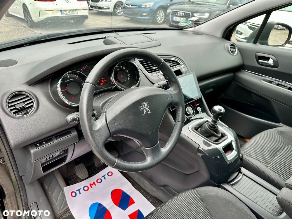 Peugeot 5008 HDI FAP 115 Style - 12