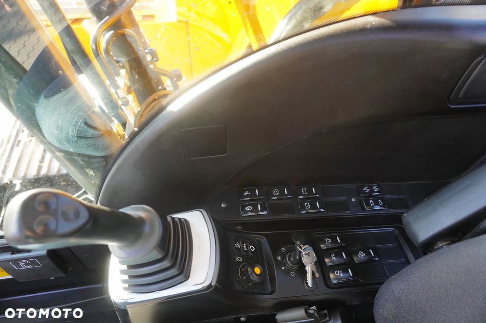 JCB JS 145LC / 4800 MTH - 26