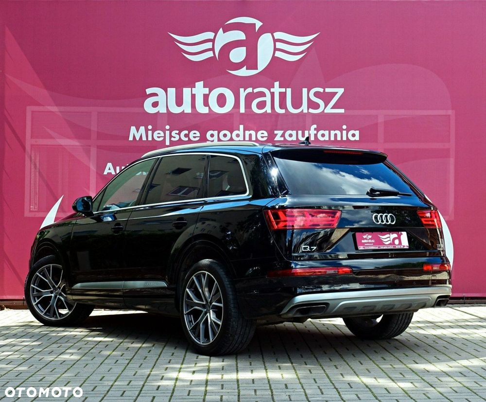 Audi Q7 - 5