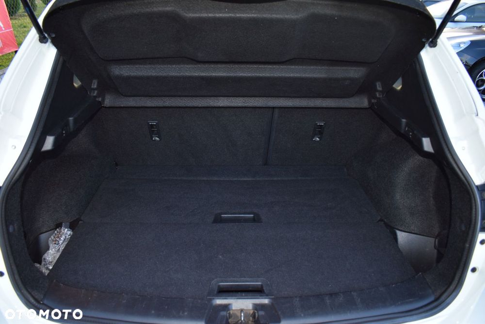 Nissan Qashqai 1.6 DCi Tekna - 10