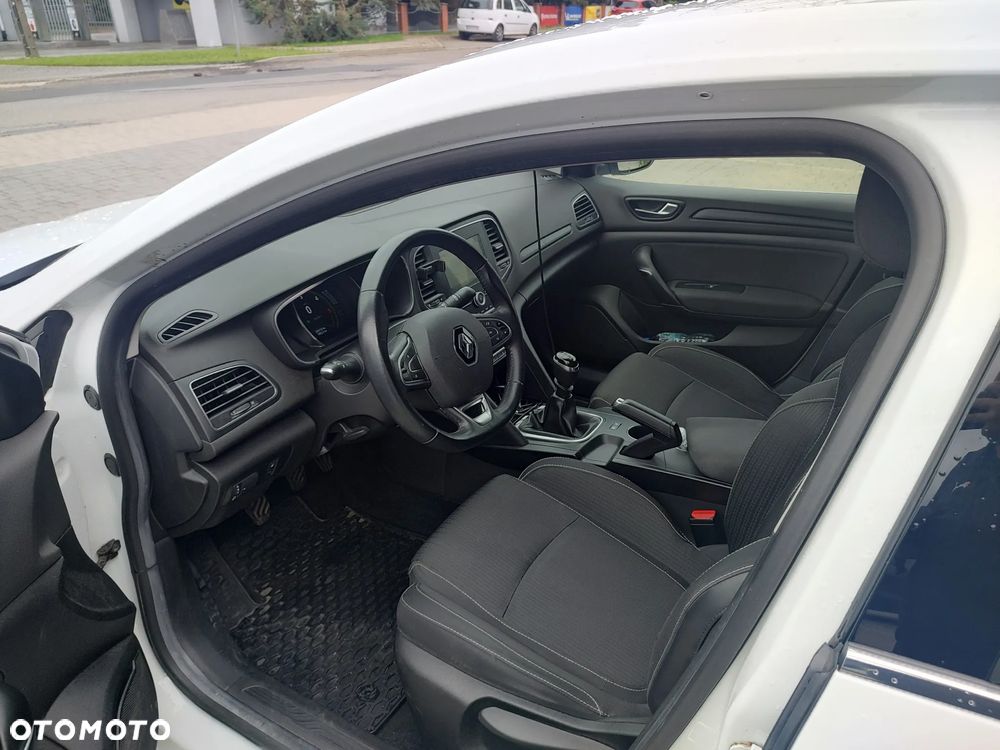 Renault Megane 1.5 dCi Limited - 13