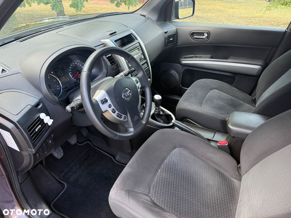 Nissan X-Trail 2.0 dCi XE - 8