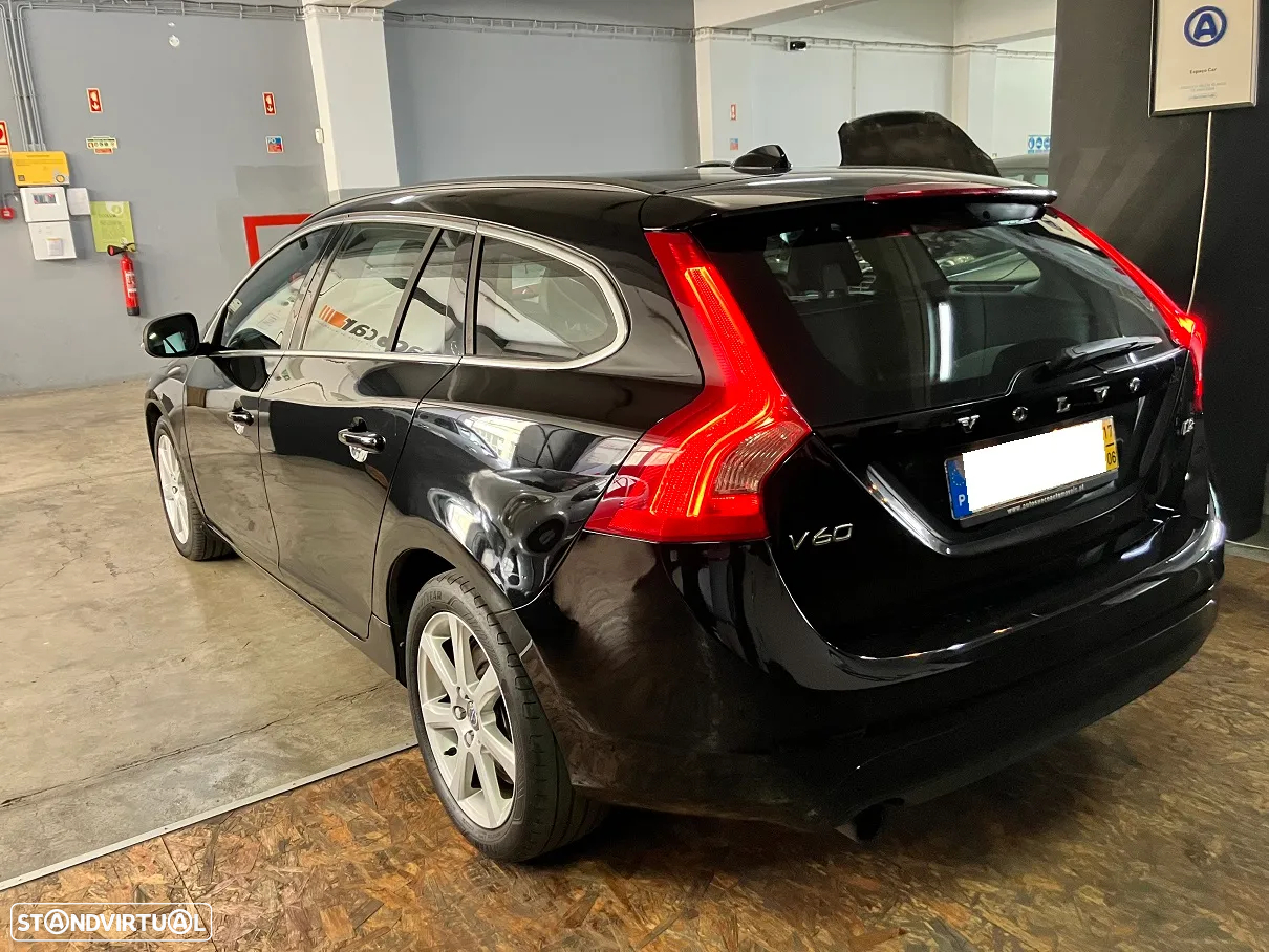 Volvo V60 1.6 D2 Kinetic Eco - 8