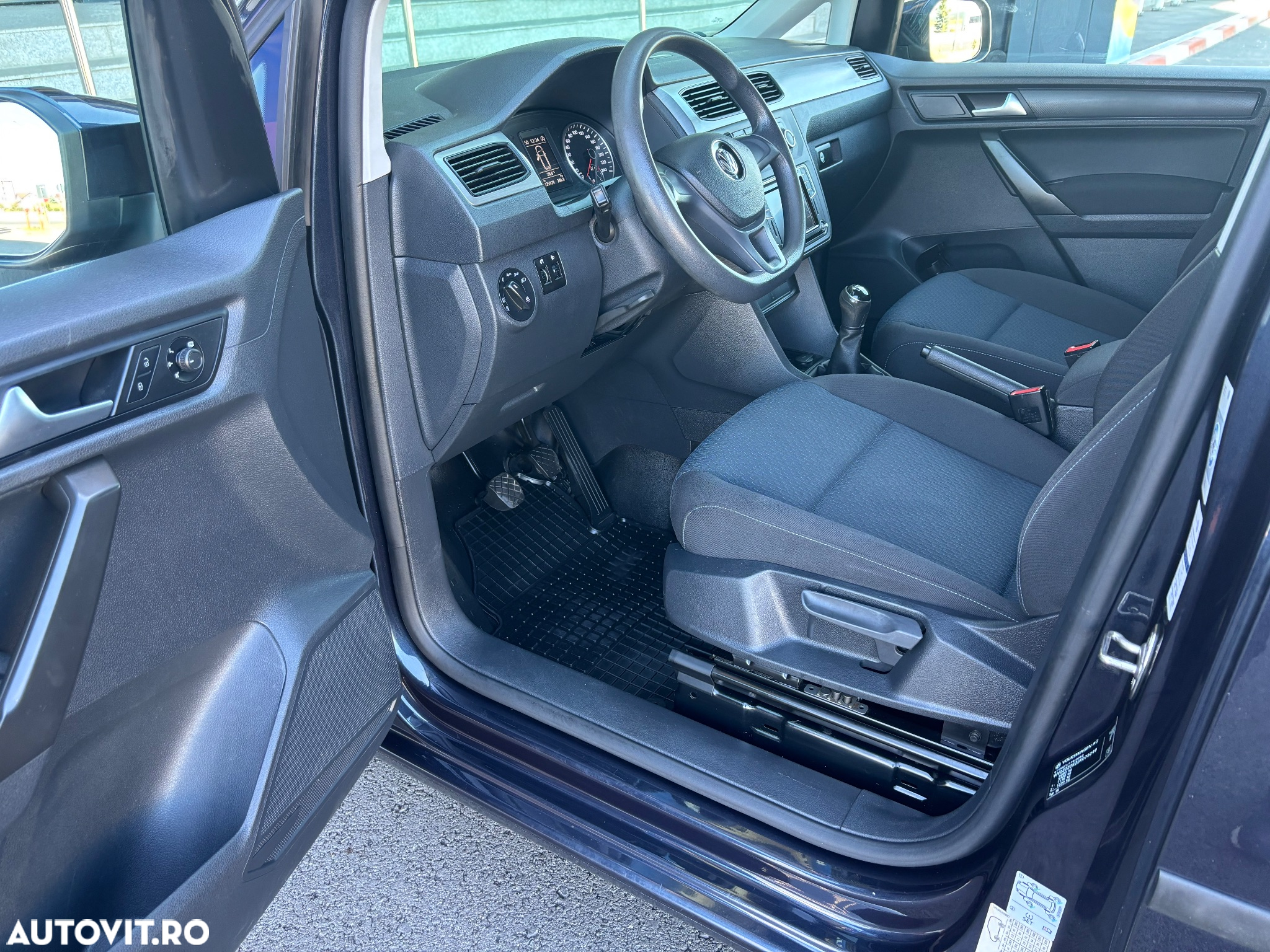 Volkswagen Caddy 2.0 TDI (5-Si.) Maxi Beach - 8