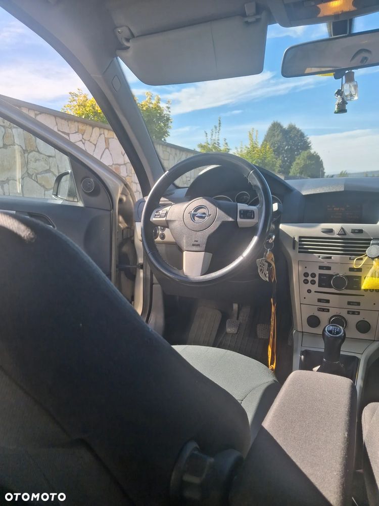 Opel Astra - 19