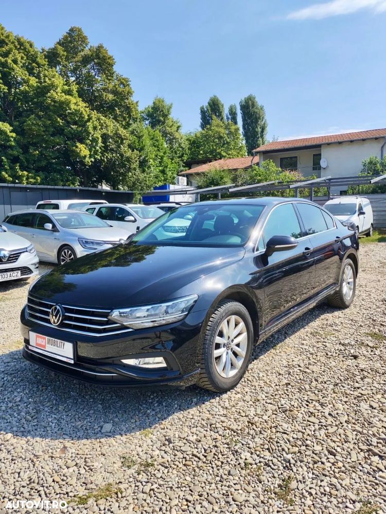 Volkswagen Passat 2.0 TDI DSG Comfortline - 4