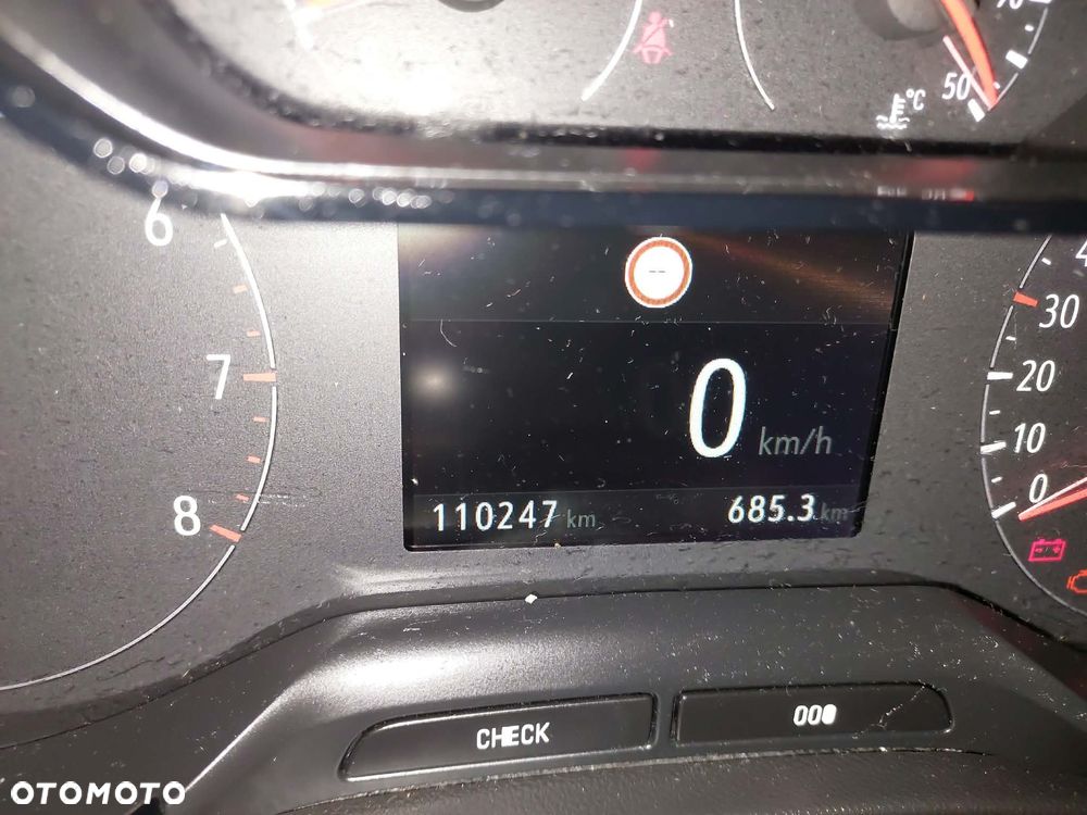Opel Crossland X - 6
