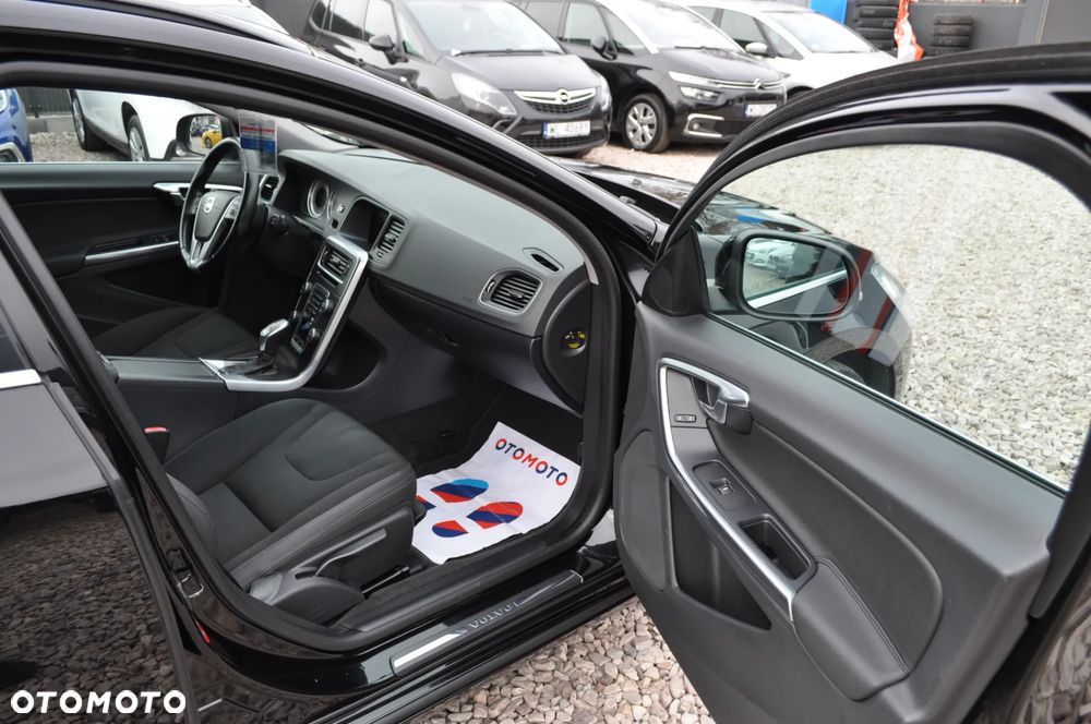 Volvo V60 - 14