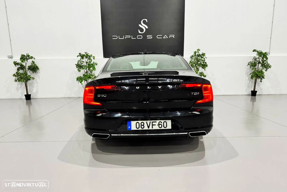 Volvo S90 T8 Twin Engine AWD Geartronic Momentum - 8