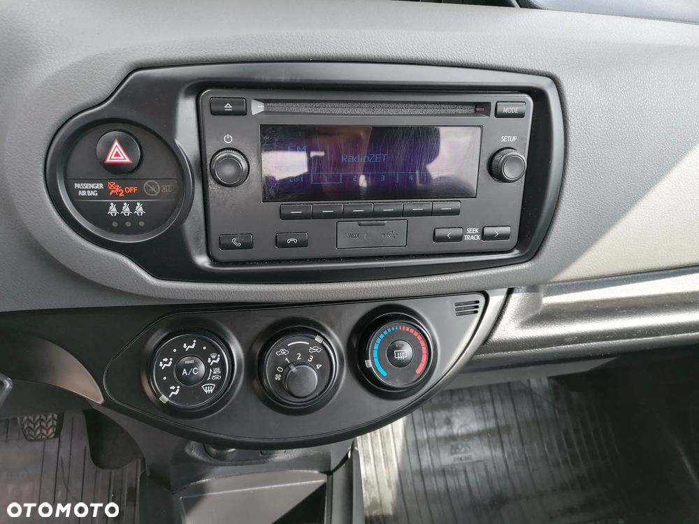 Toyota Yaris 1.5 Active - 13