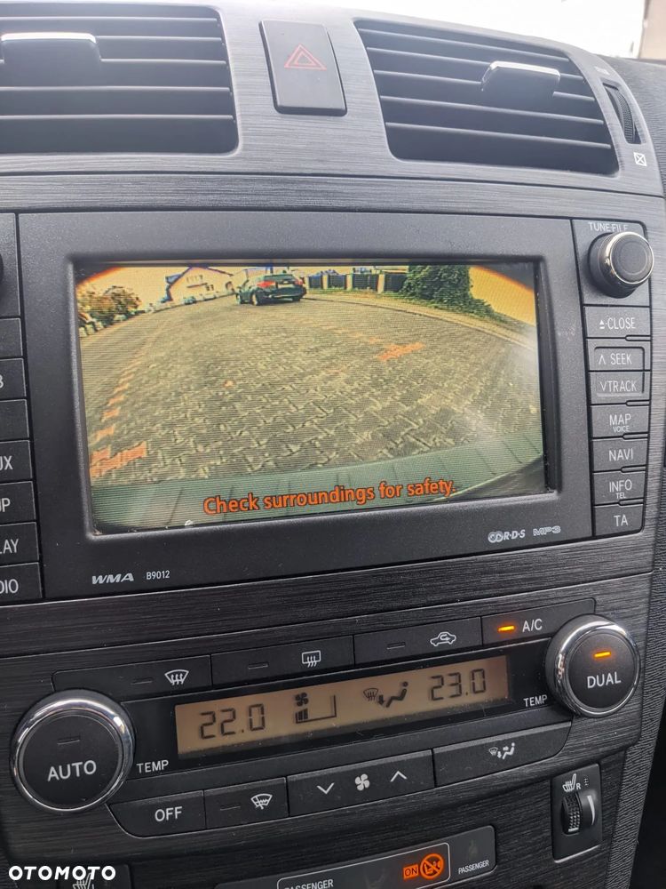 Toyota Avensis Combi 1.8 Edition - 27