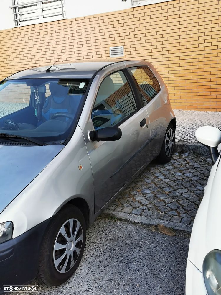 Fiat Punto - 3