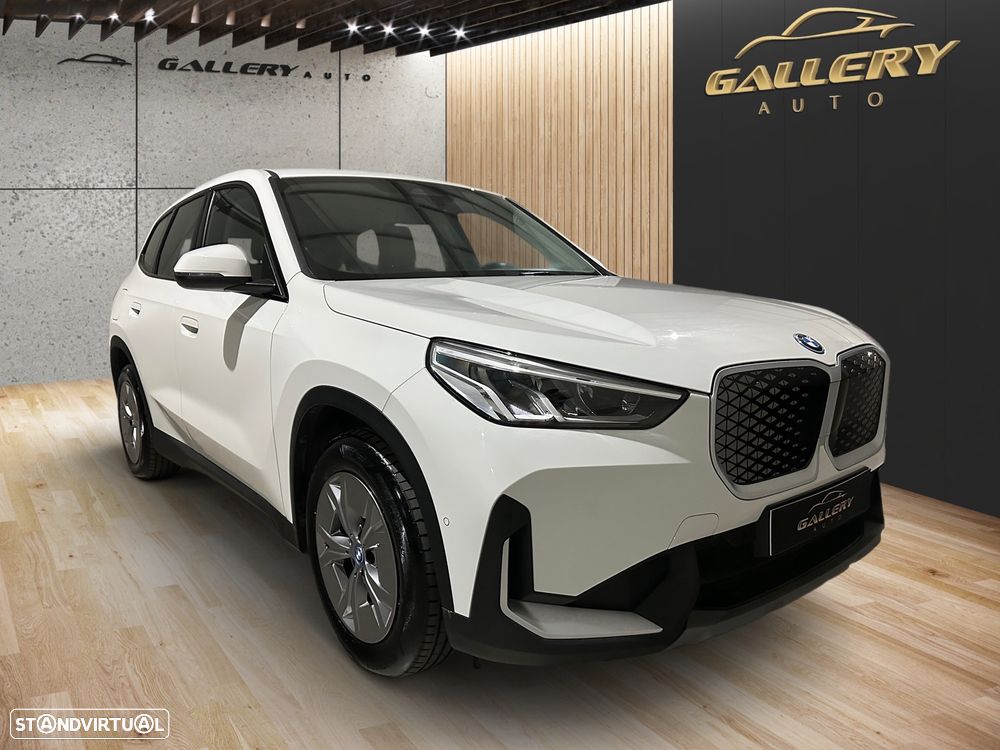 BMW iX1 eDrive20 - 3