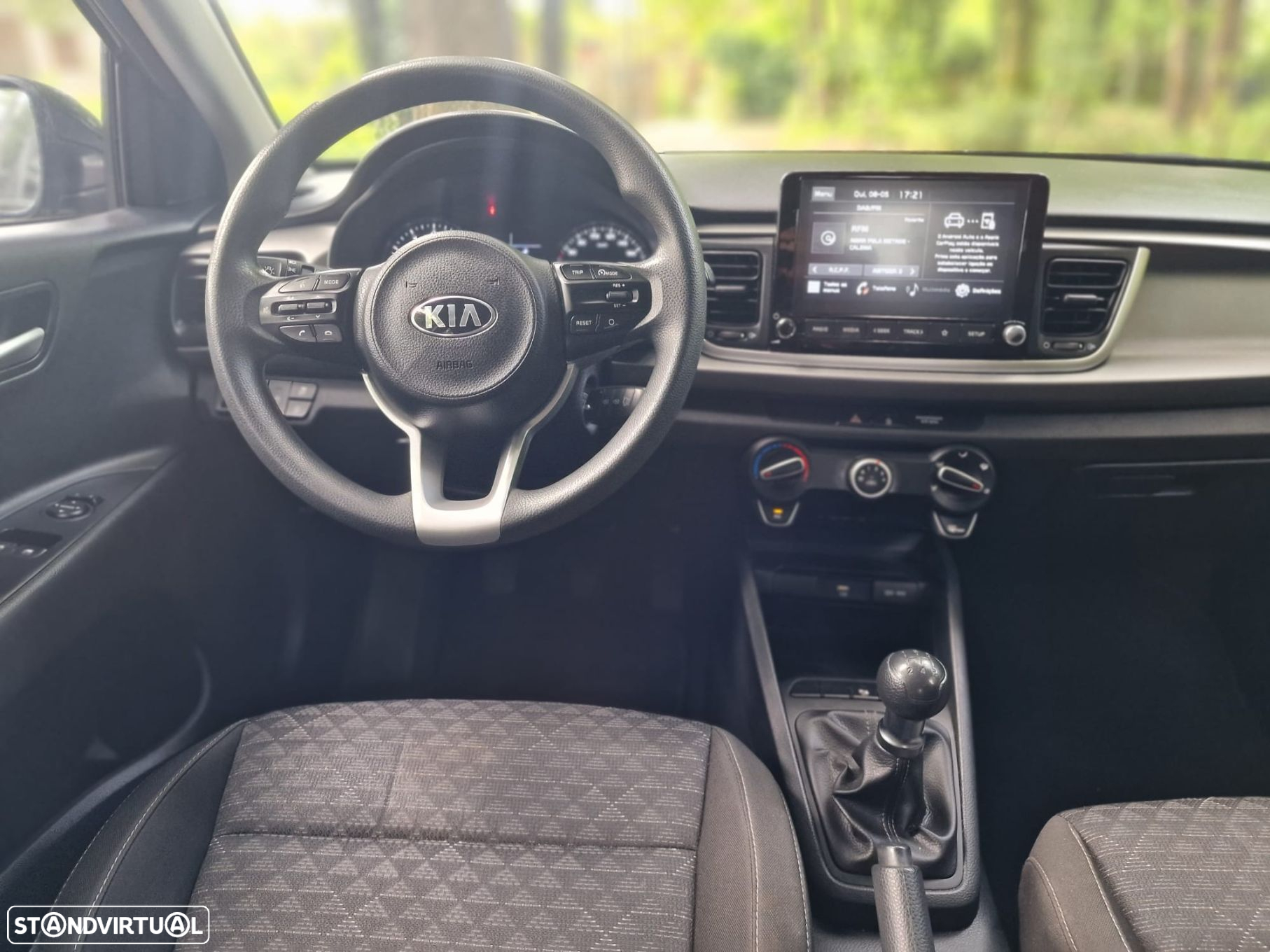 Kia Rio 1.2 CVVT Dynamic - 32