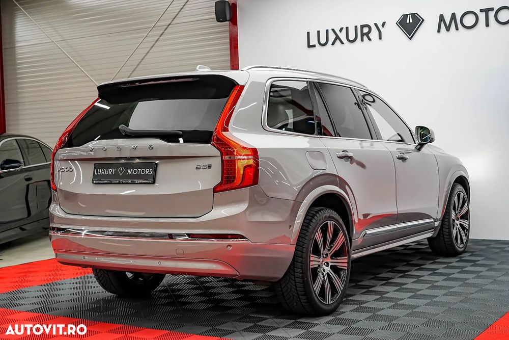 Volvo XC 90 B5 D AWD Ultimate Bright - 13