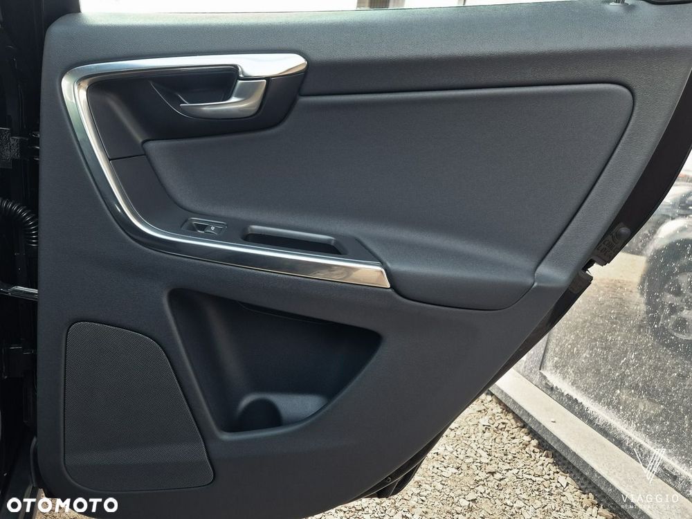 Volvo XC 60 - 20