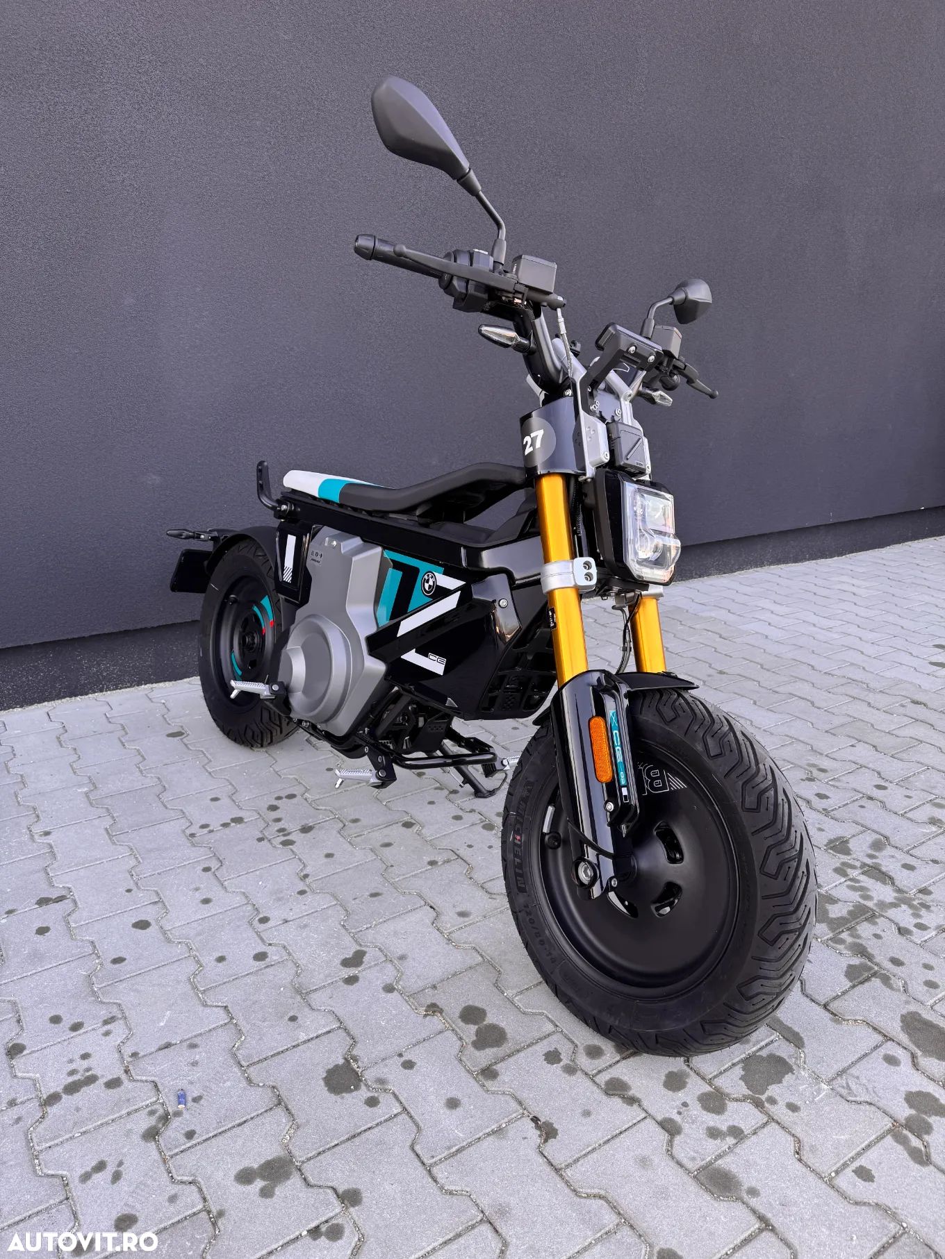 BMW CE 02 - 1