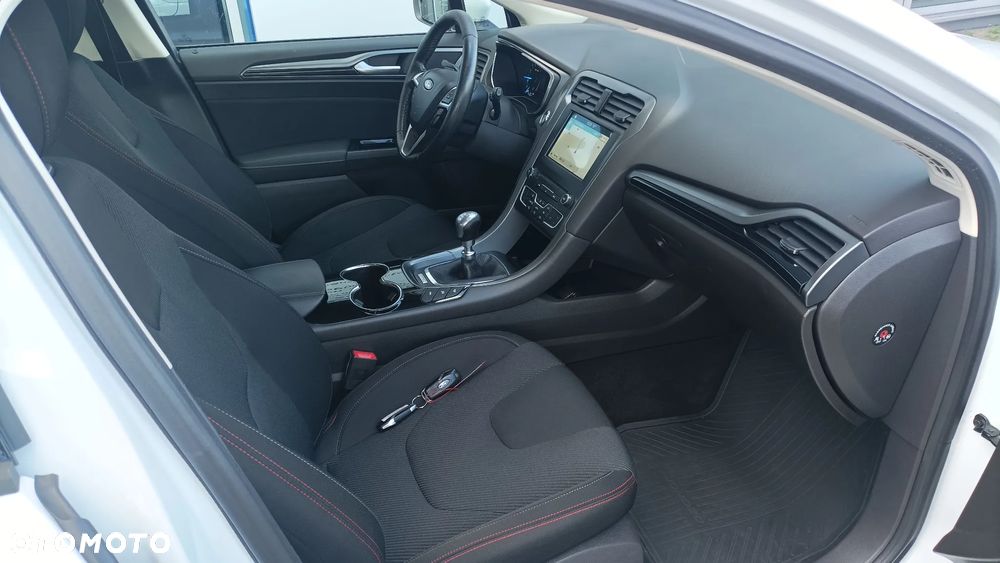 Ford Mondeo 2.0 TDCi ST-Line - 15