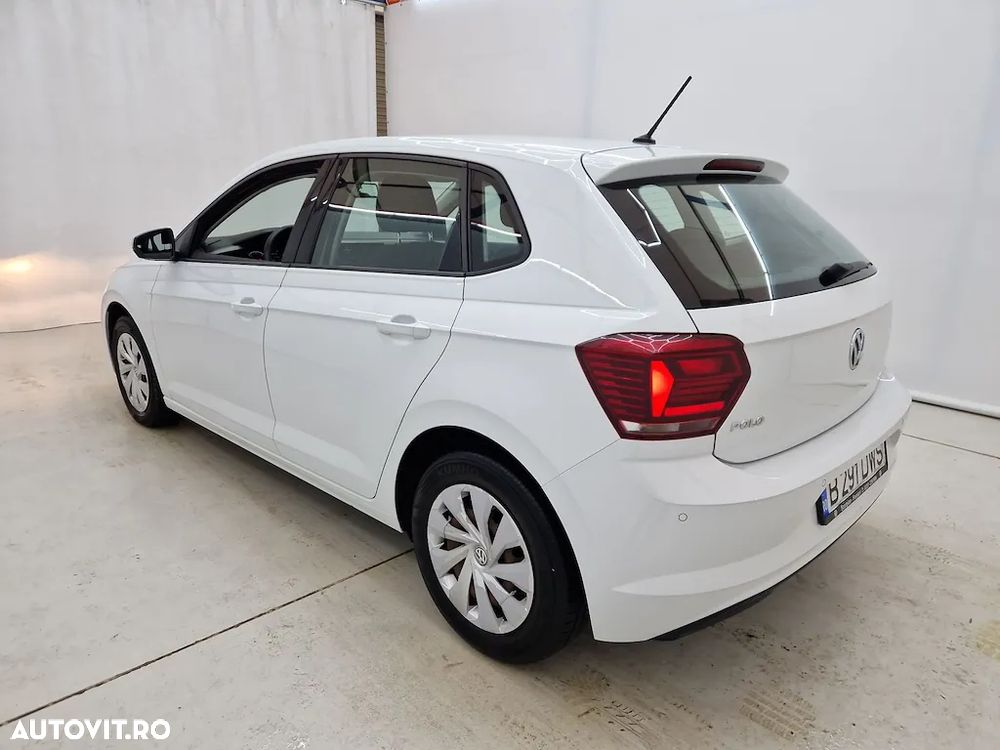 Volkswagen Polo 1.6 TDI Comfortline - 4