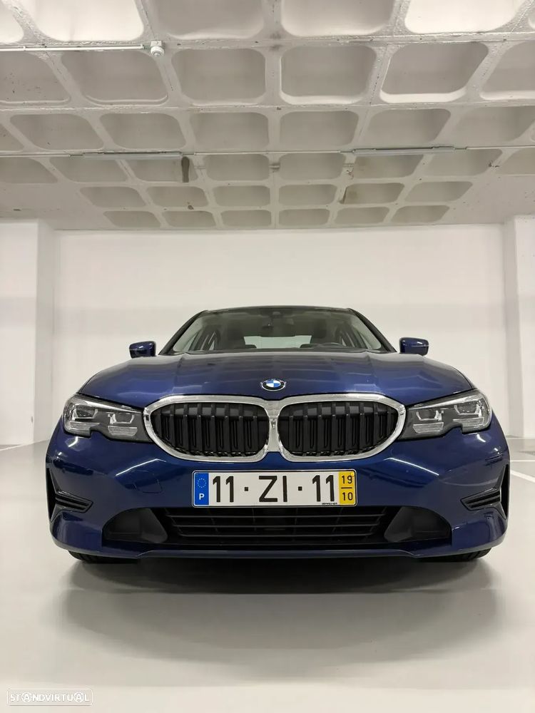 BMW 330 e Aut. Advantage - 2