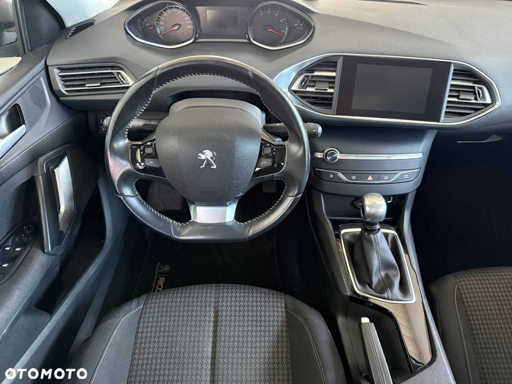 Peugeot 308 PureTech 130 GPF Stop & Start Allure Pack - 8