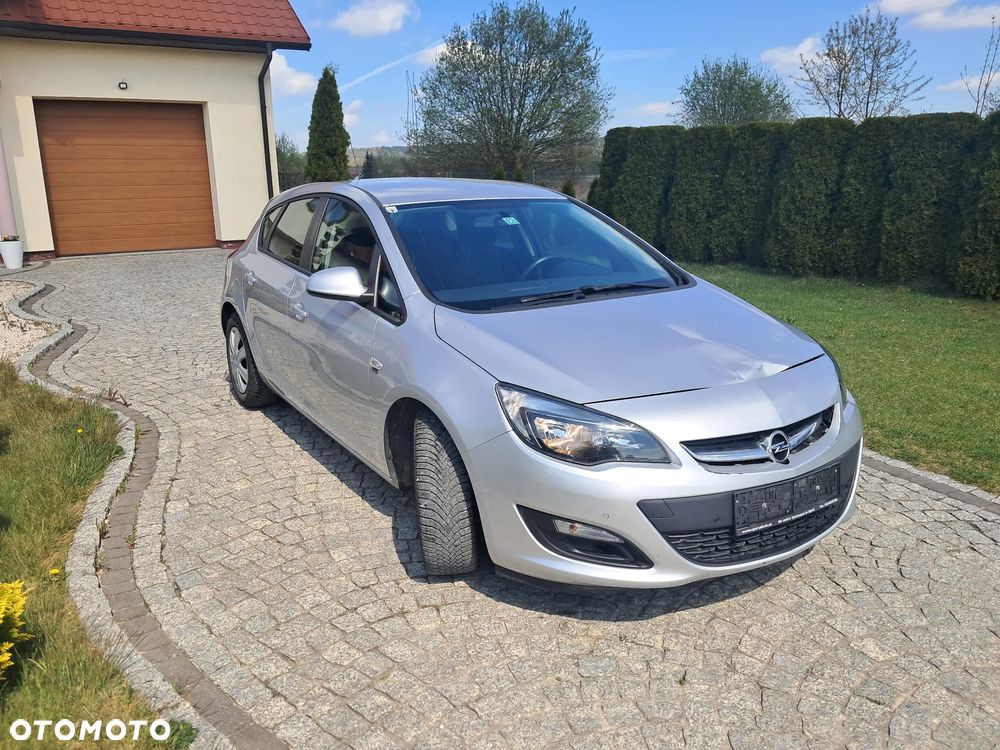 Opel Astra - 2