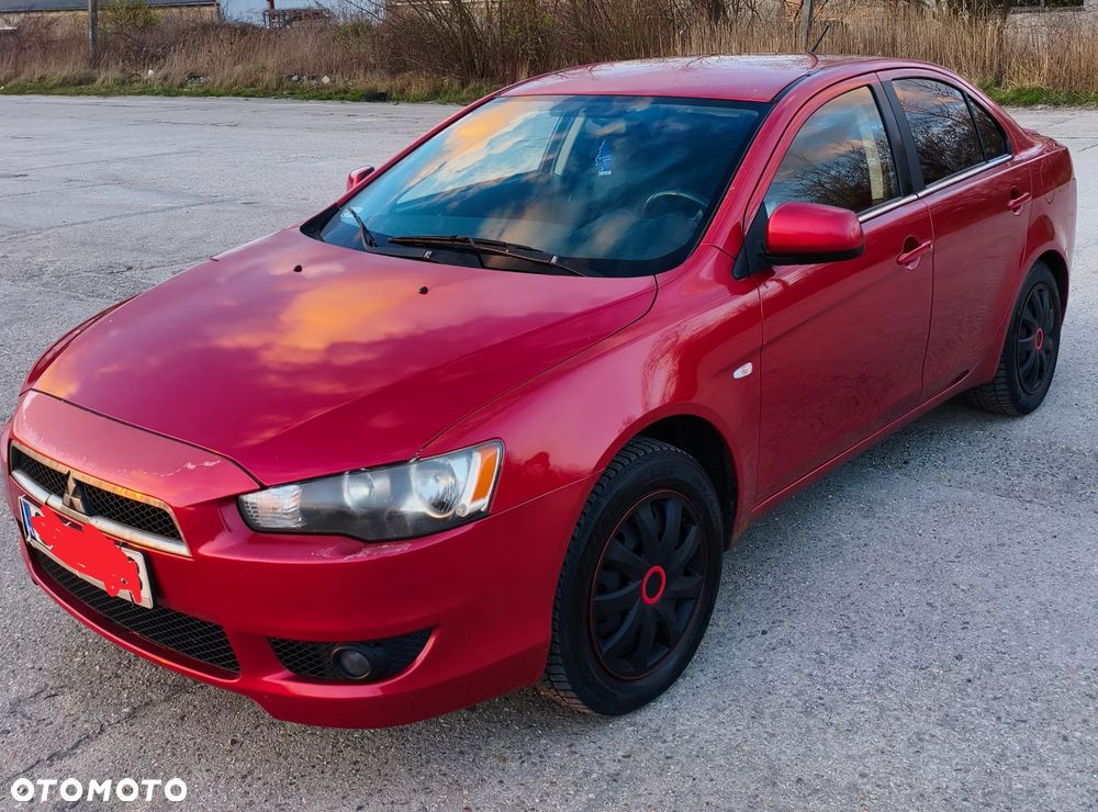 Mitsubishi Lancer 1.8 Inform - 1