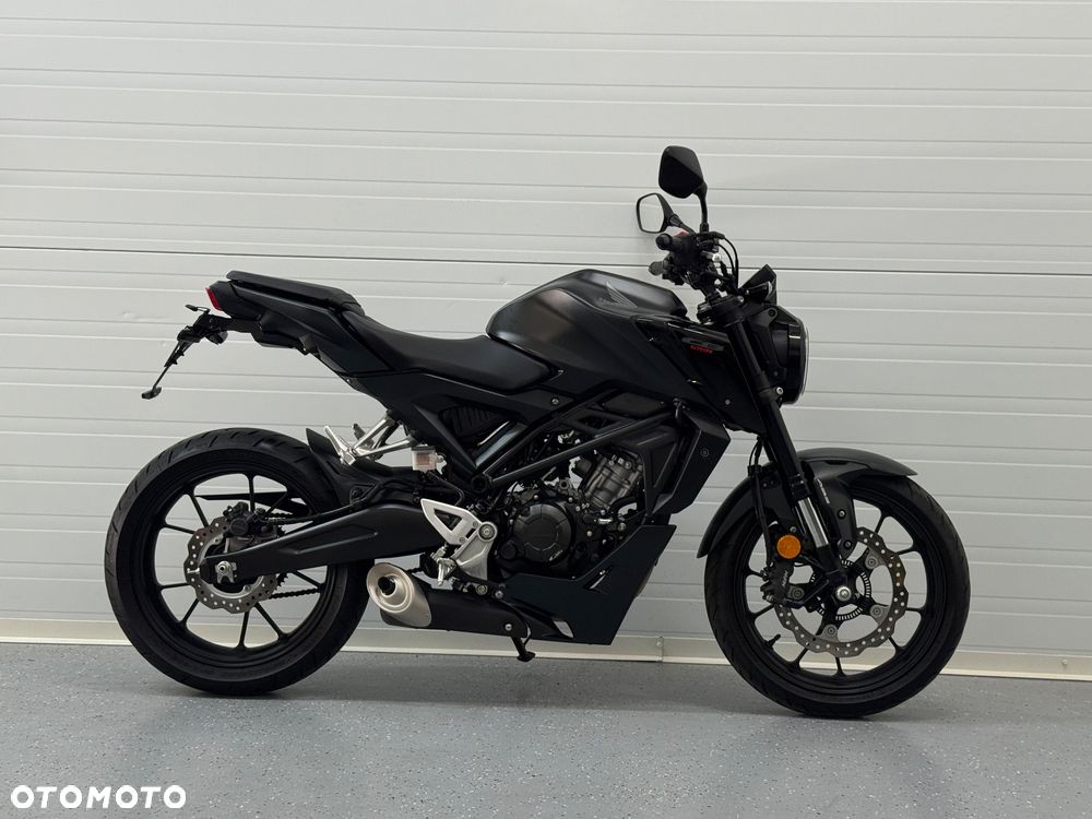 Honda CB - 2