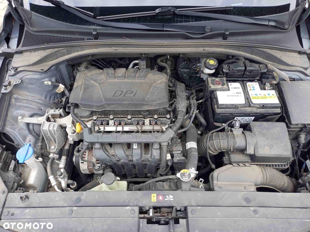 Hyundai i30 1.5 DPI Classic + - 21