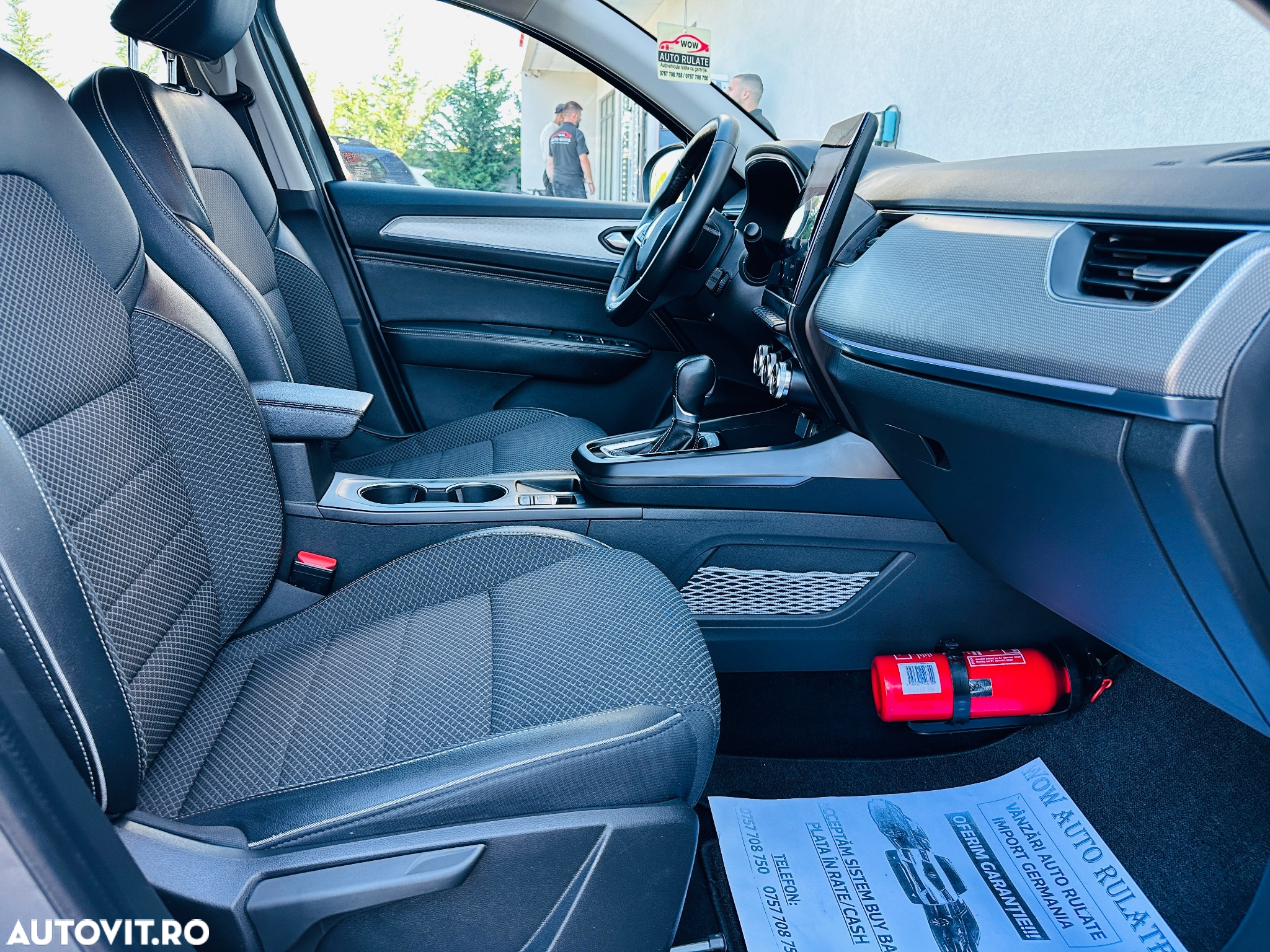 Renault Arkana E-TECH 145 Evolution - 12