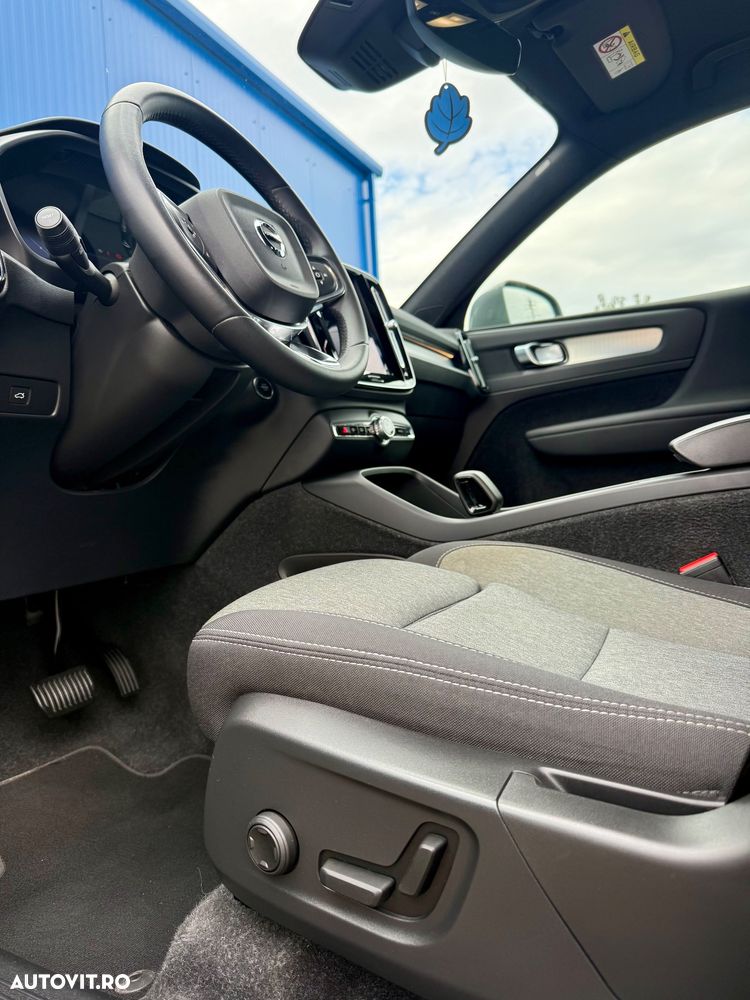 Volvo XC 40 B3 B DKG Core - 13