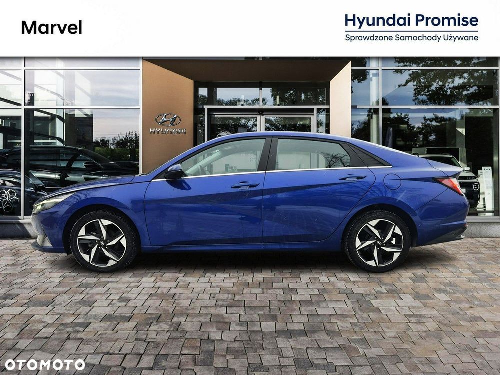 Hyundai Elantra - 3