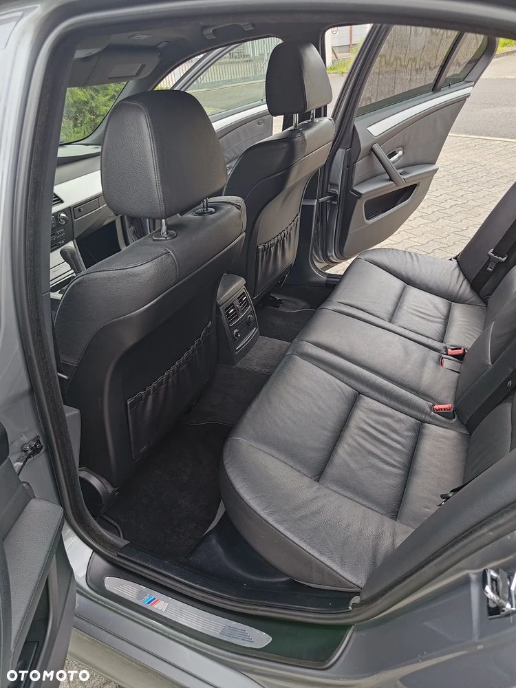 BMW Seria 5 - 12