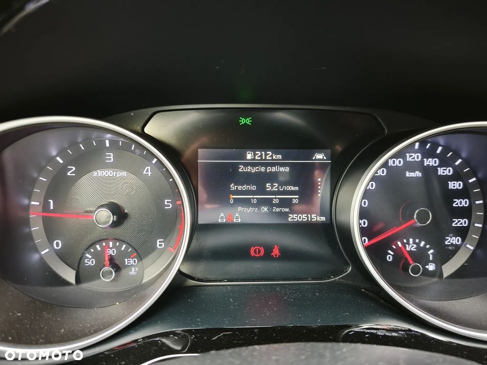 Kia Ceed 1.6 CRDi SCR L Business Line - 10