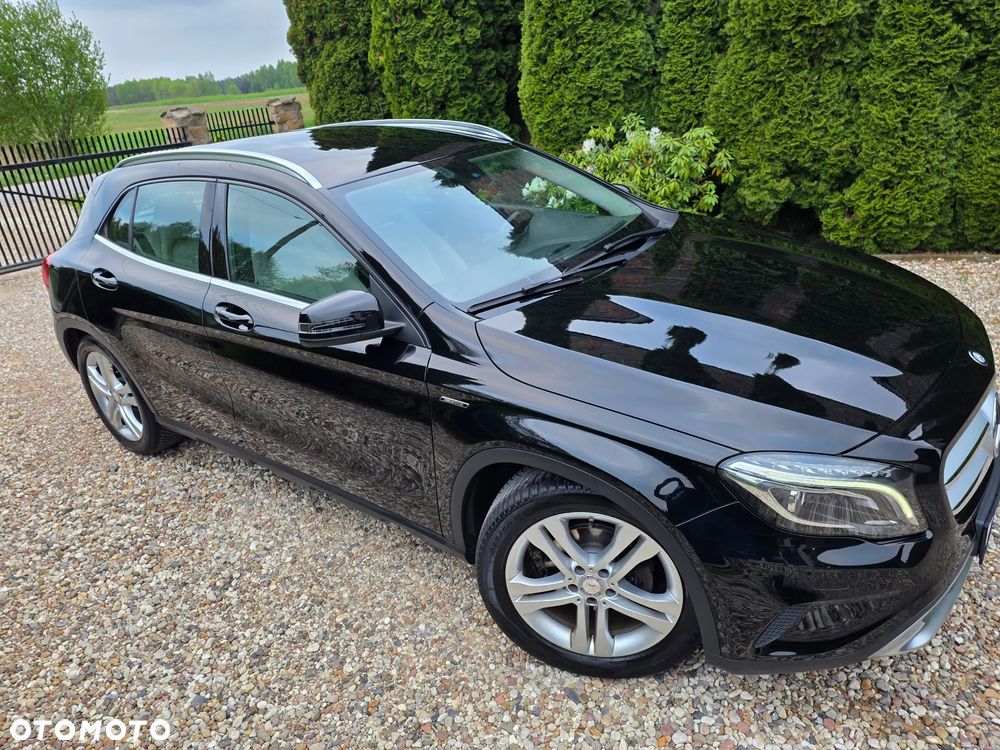 Mercedes-Benz GLA 200 (CDI) d 4Matic 7G-DCT AMG Line - 6