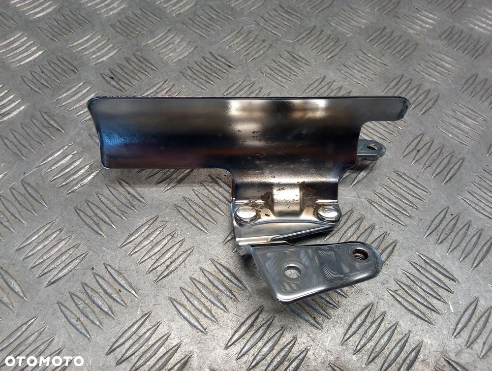 Osłona lagi zawieszenia błotnika przód prawa HONDA VTX 1800 R/S 02-03r   PN. 61101-MCV-000 - 4
