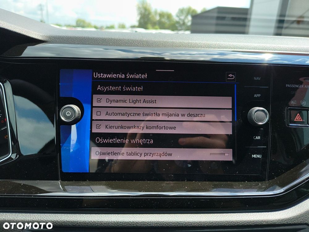Volkswagen Polo 1.0 TSI Edition 50 DSG - 27