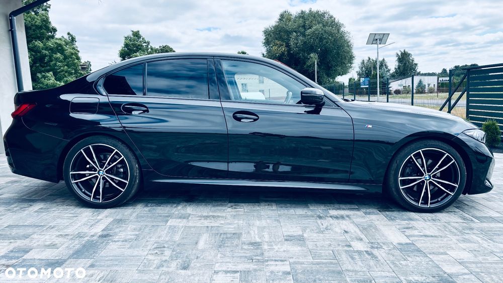 BMW Seria 3 320d xDrive mHEV M Sport - 10