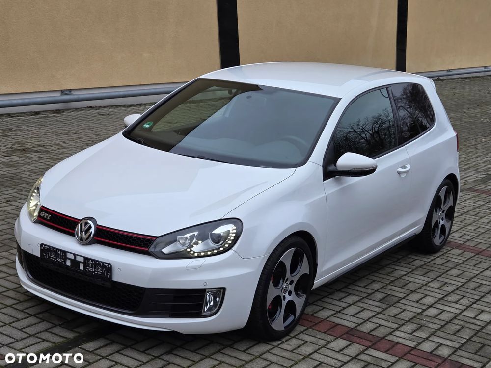 Volkswagen Golf 2.0 GTI - 10