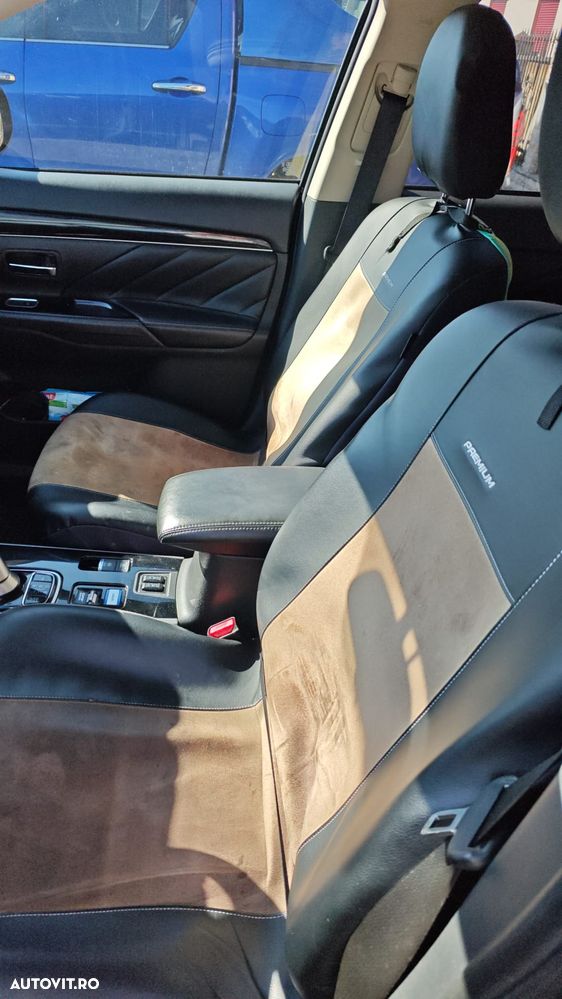 Mitsubishi Outlander 2.0L AS&G CVT Intense+ - 6